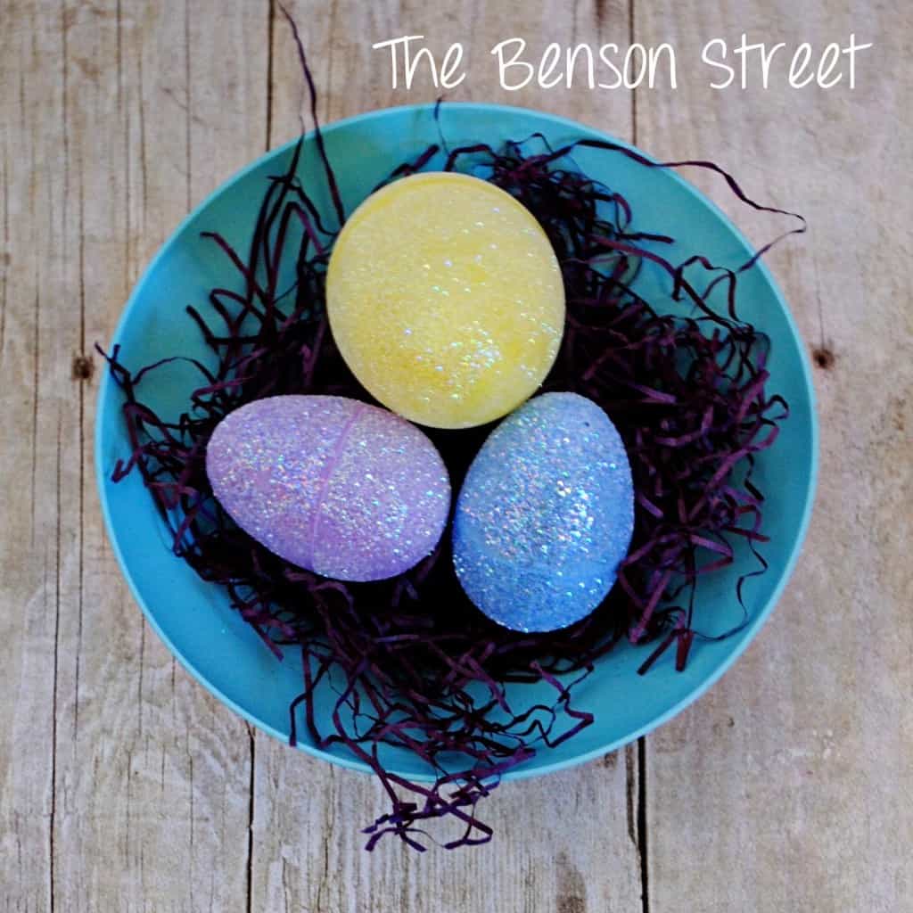 DIY Glitter Eggs at www.thebensonstreet.com 9
