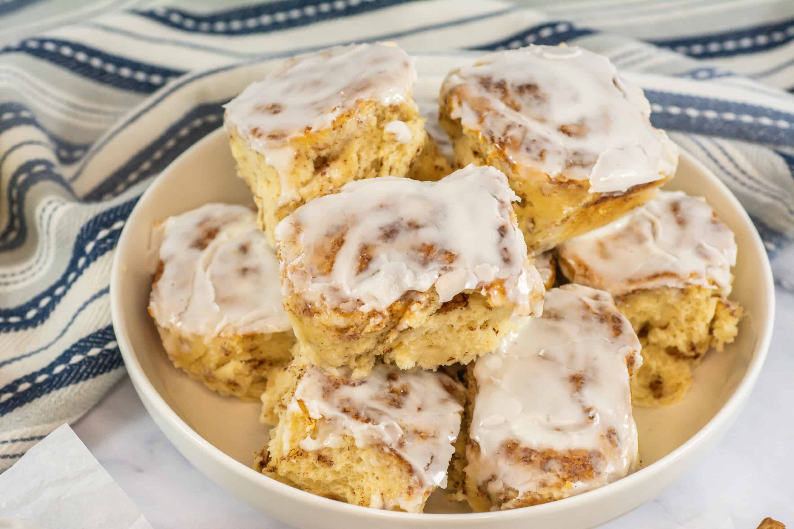 Viral Cinnamon Rolls with Half and Half